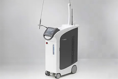 アーウィンアドベール